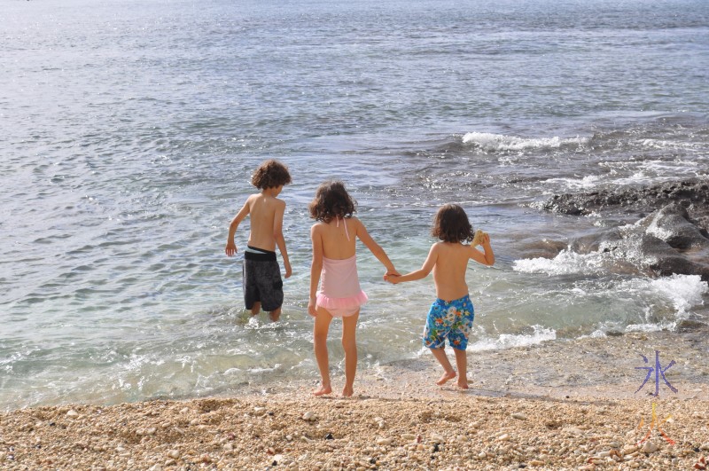 Kids heading out to the water