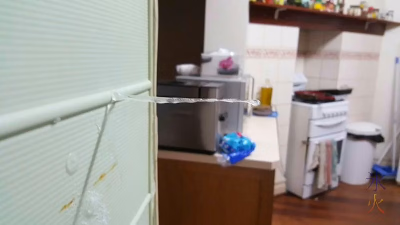 Chest freezer stalactite