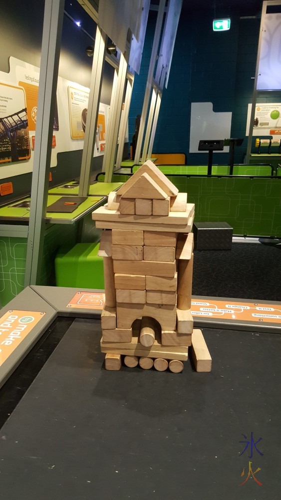 9yo's 52cm earthquak-resistant tower at Scitech, City West, Western Australia