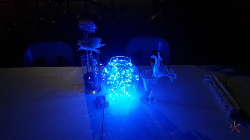 Blue centrepiece for the one of the extra tables