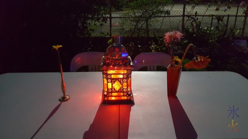 Red centrepiece for table