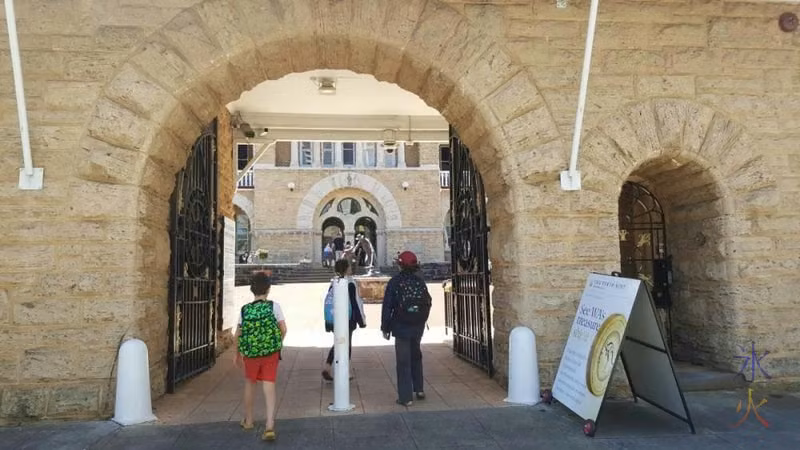 perth-mint-entry