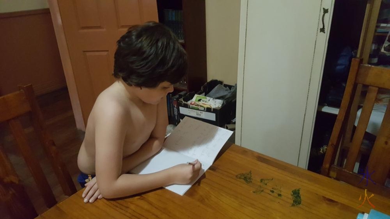 9yo-writing-steem-blog-post