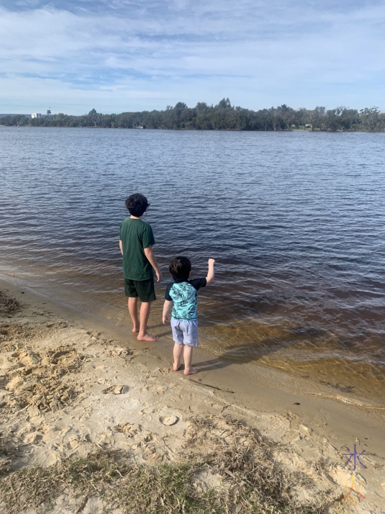 11yo and 4yo at edge of the river at AP Hinds Reserve, Bayswater, Western Australia