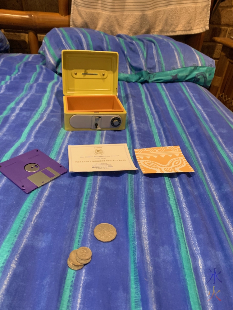 cash box contents