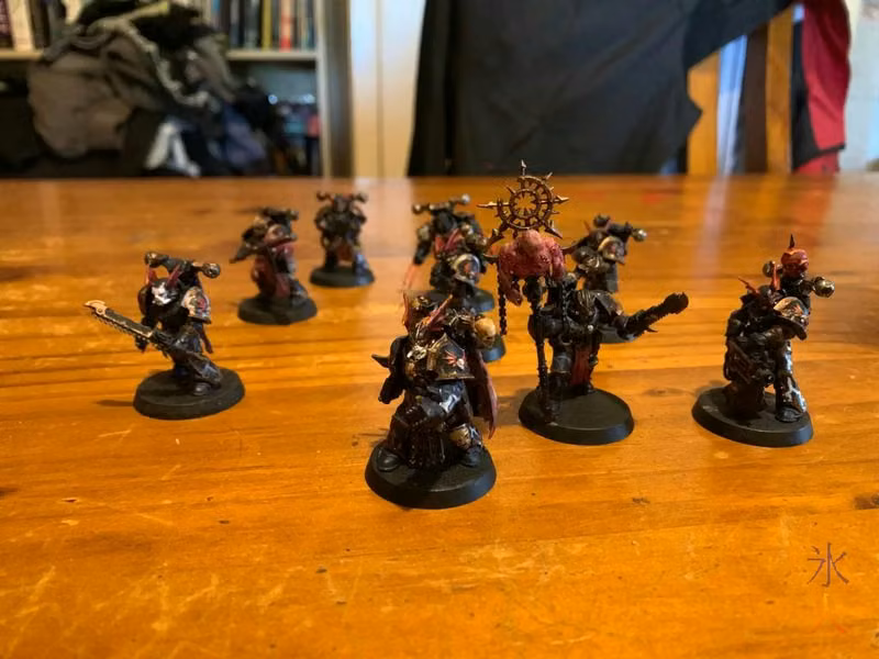 painted Warhammer minis