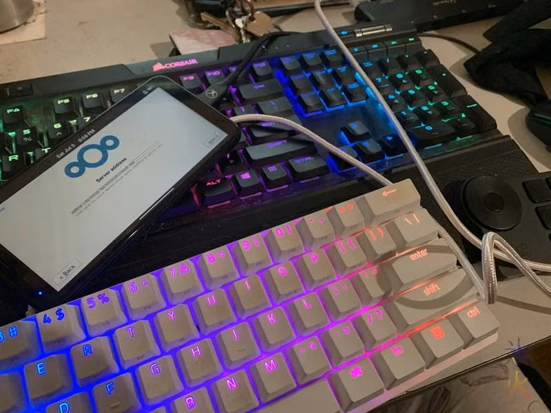 very messy convergence setup on very messy desk