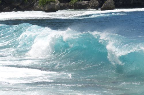 Big wave at the cove on Christmas Island