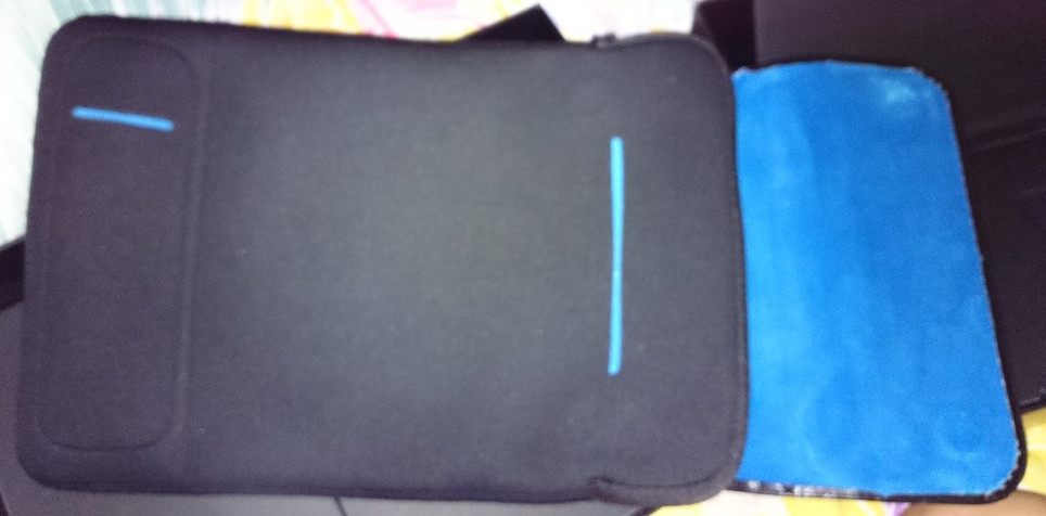 Rather crappy slightly blurred photo of Cintiq Hybrid carry case
