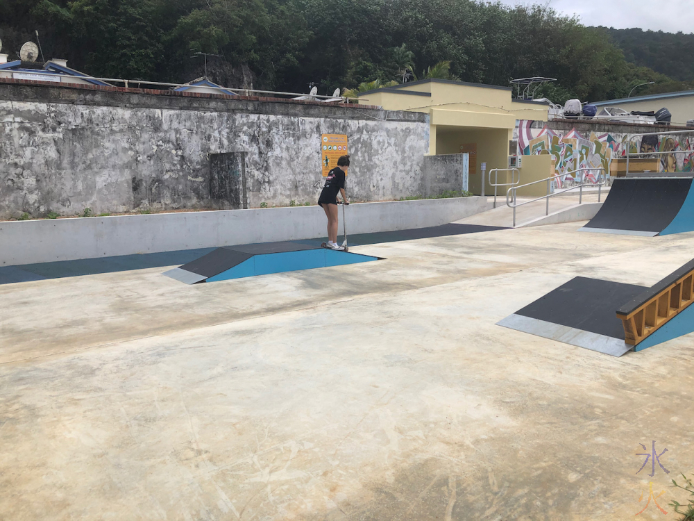 14yo trying out the skate park on Christmas Island